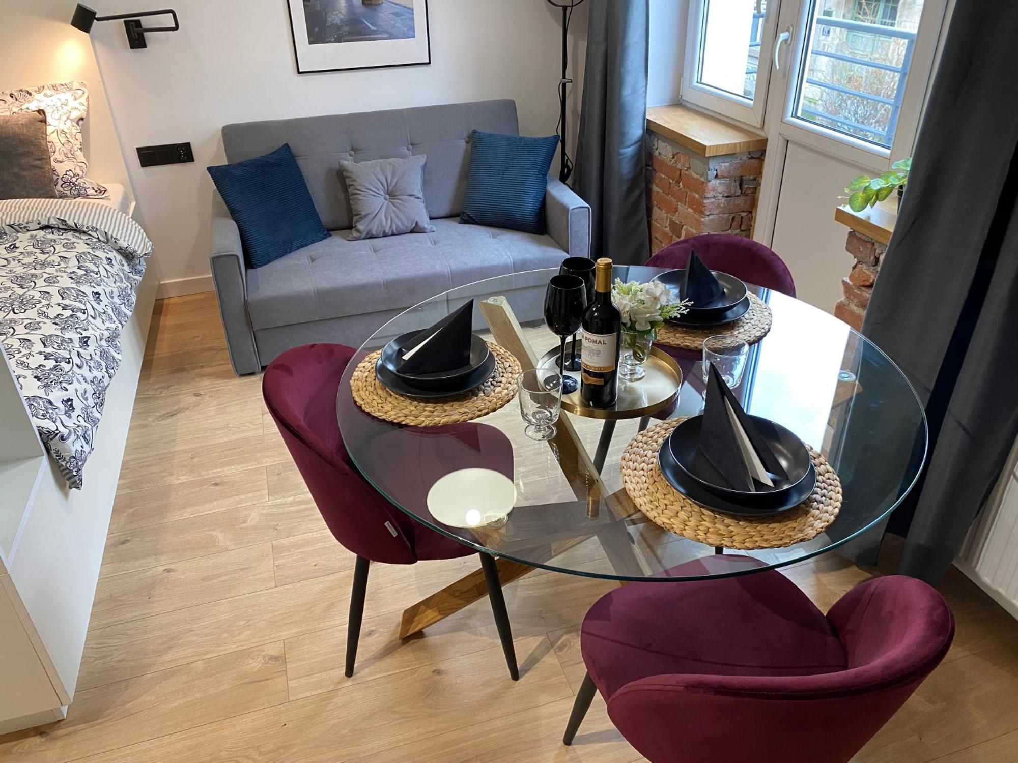 Konarskiego Apartment